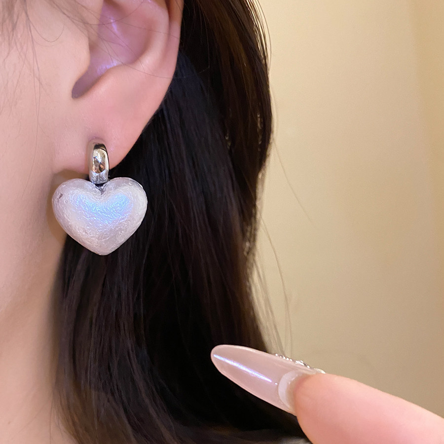 Pendientes coreanos con colgante de corazón 2026, súper bonitos, aretes de moda para mujer, accesorios elegantes y a la moda. - Image 2