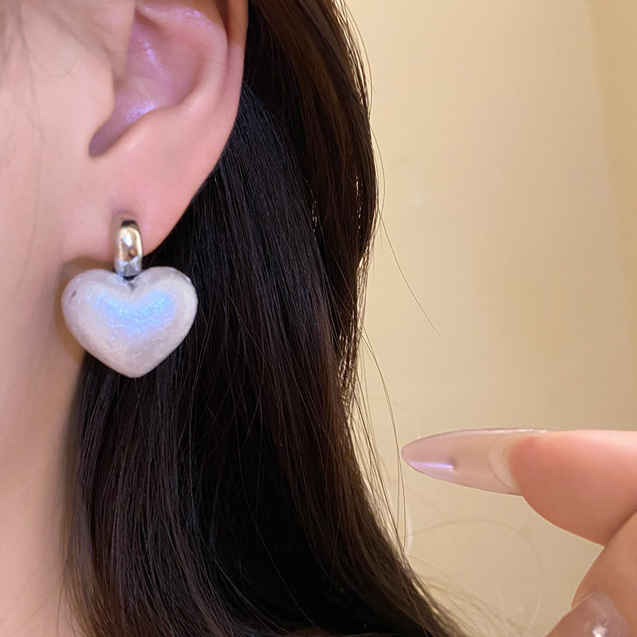 Pendientes coreanos con colgante de corazón 2026, súper bonitos, aretes de moda para mujer, accesorios elegantes y a la moda. - Image 4